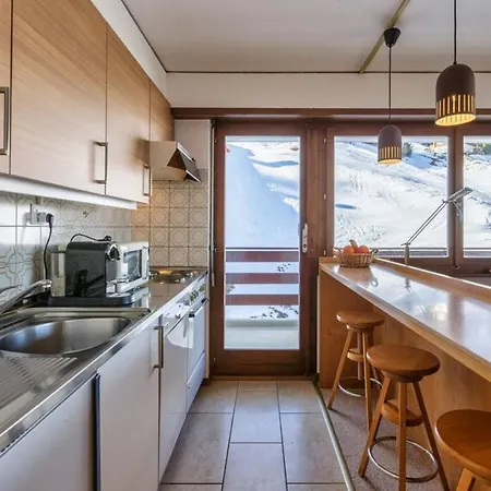 Directly On The Slopes Ski In Out Apartment 1 Parking